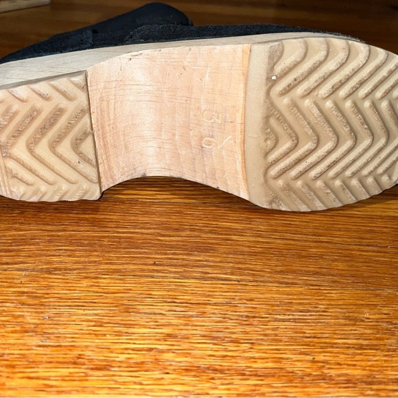 Hanna Andersson wooden suede clogs  black tan euro 36 size 5.5 made in sweden - Picture 5 of 10